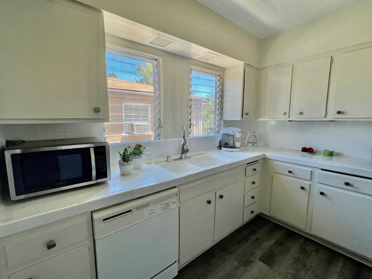 Westwood/ Brentwood/Santa Monica/Ucla Hostel לוס אנג'לס מראה חיצוני תמונה